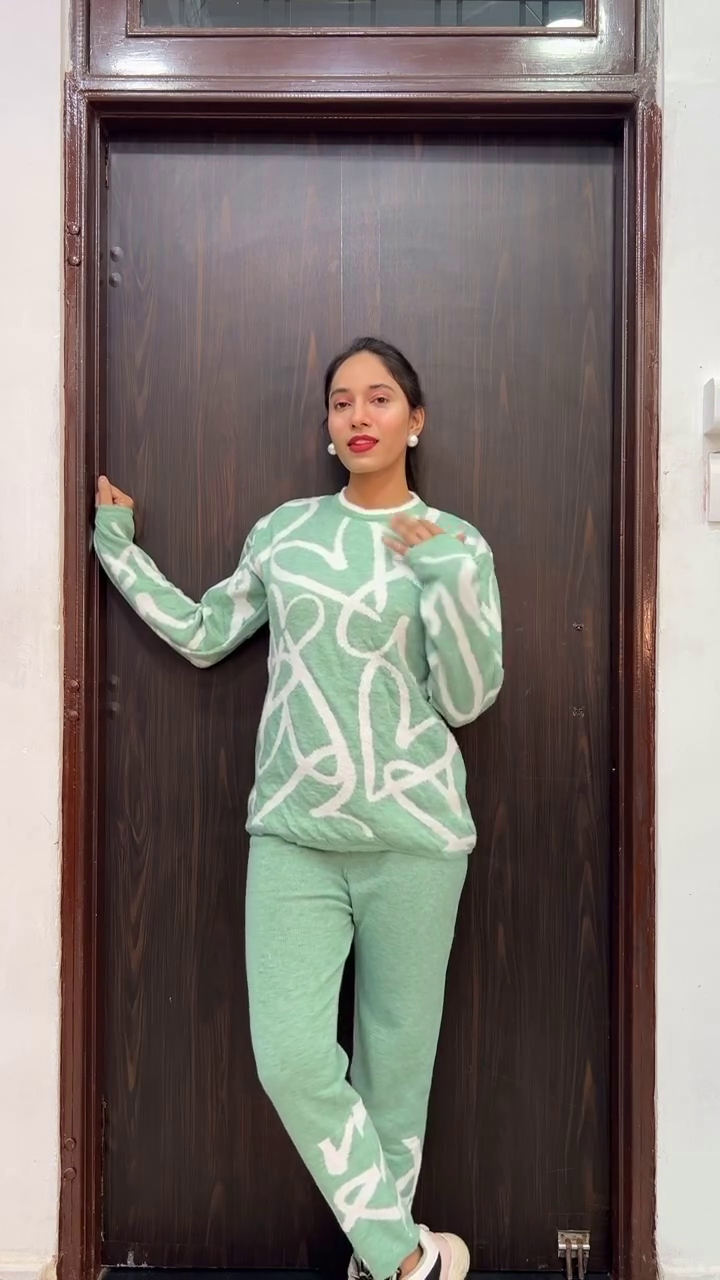 Cotton Zip-Knit Co-ord Set – Effortless Sporty Style, Day-Long Comfort 🧵✨