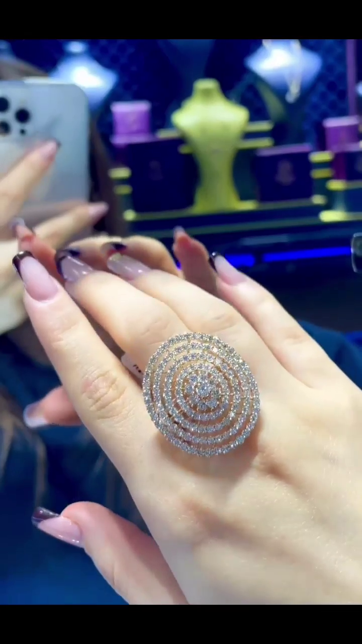 Dazzling 14k White Gold Round Diamond Pave Cocktail Ring – Statement Jewelry