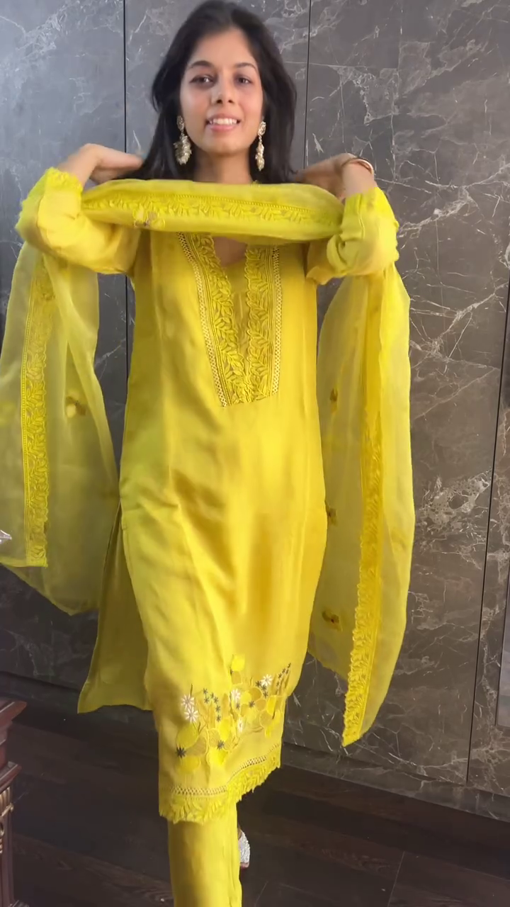 FANCY MUSLIN THREAD WORK TOP BOTTOM WITH DUPATTA YELLOW