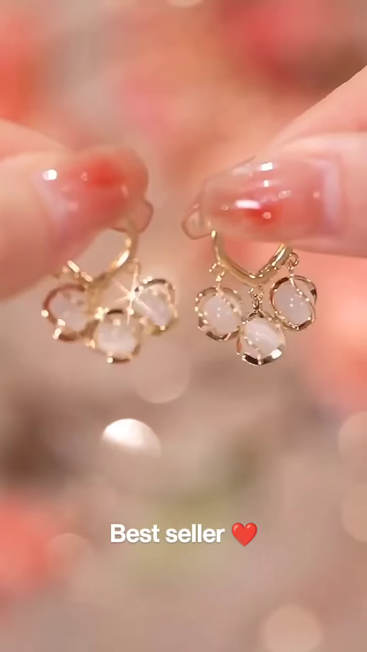 Delicate Petal Drop Earrings – Elegant Women’s Floral-Inspired Jewelry