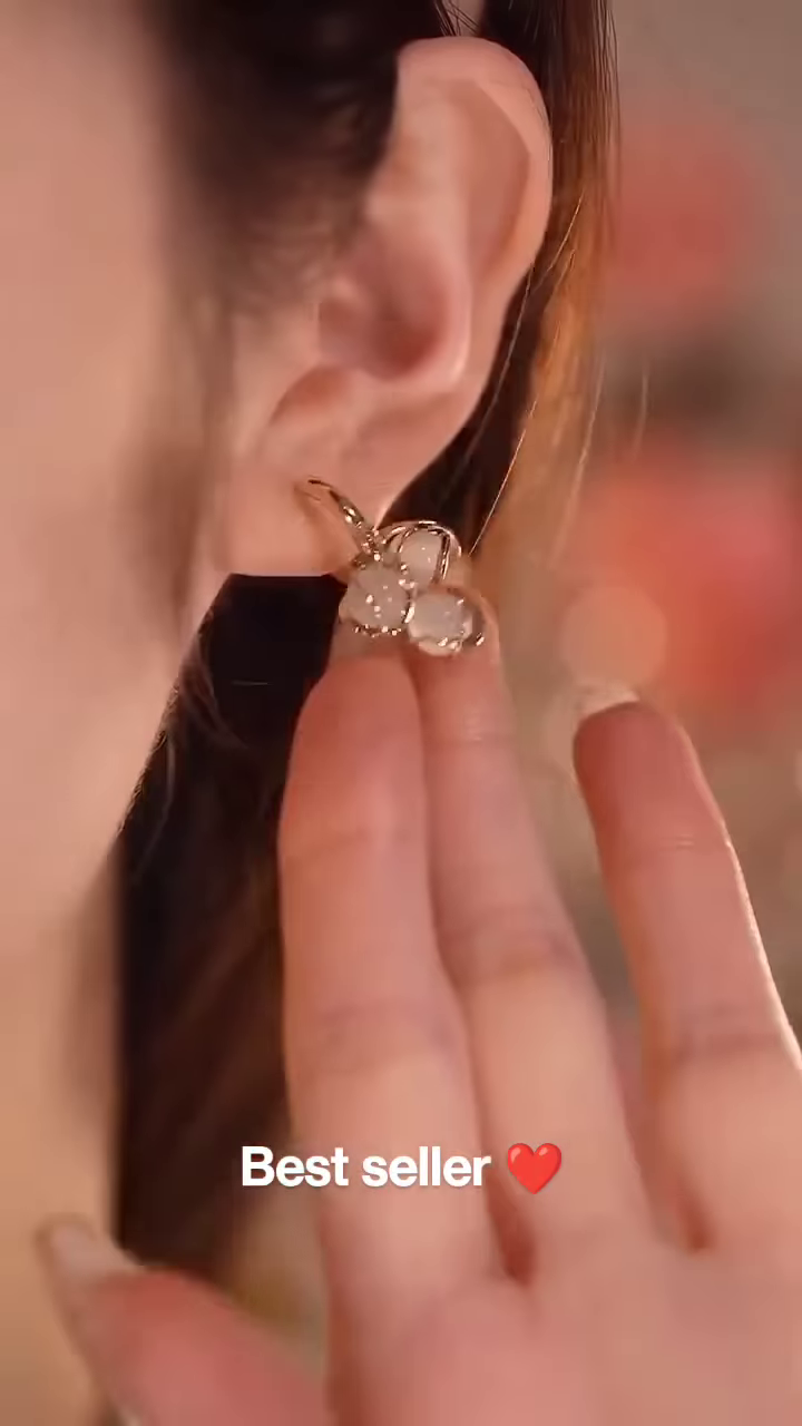 Delicate Petal Drop Earrings – Elegant Women’s Floral-Inspired Jewelry