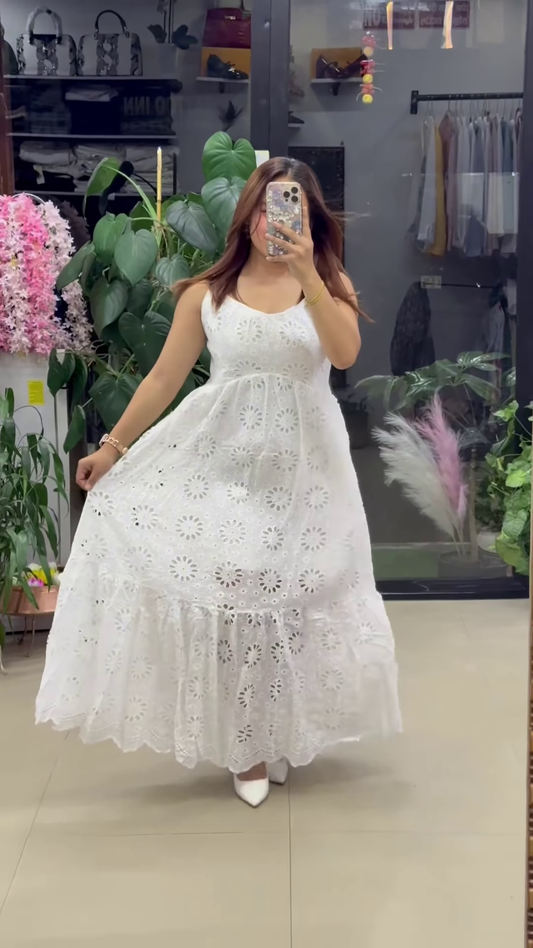 Women’s White Floral Cut-Out Maxi Dress – Ethereal Boutique-Style Occasion Wear