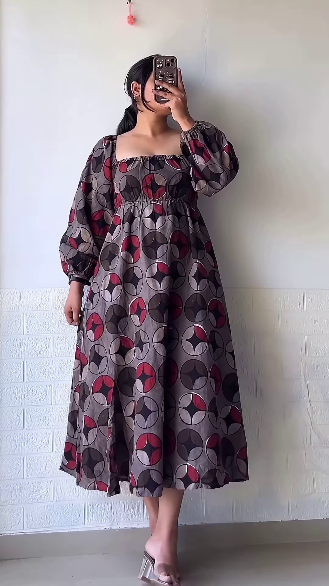 Women’s Leaf-Print Green Maxi Dress with Smocked Bodice and Tiered Skirt – Elegant Casualwear from Summer Portrait Series