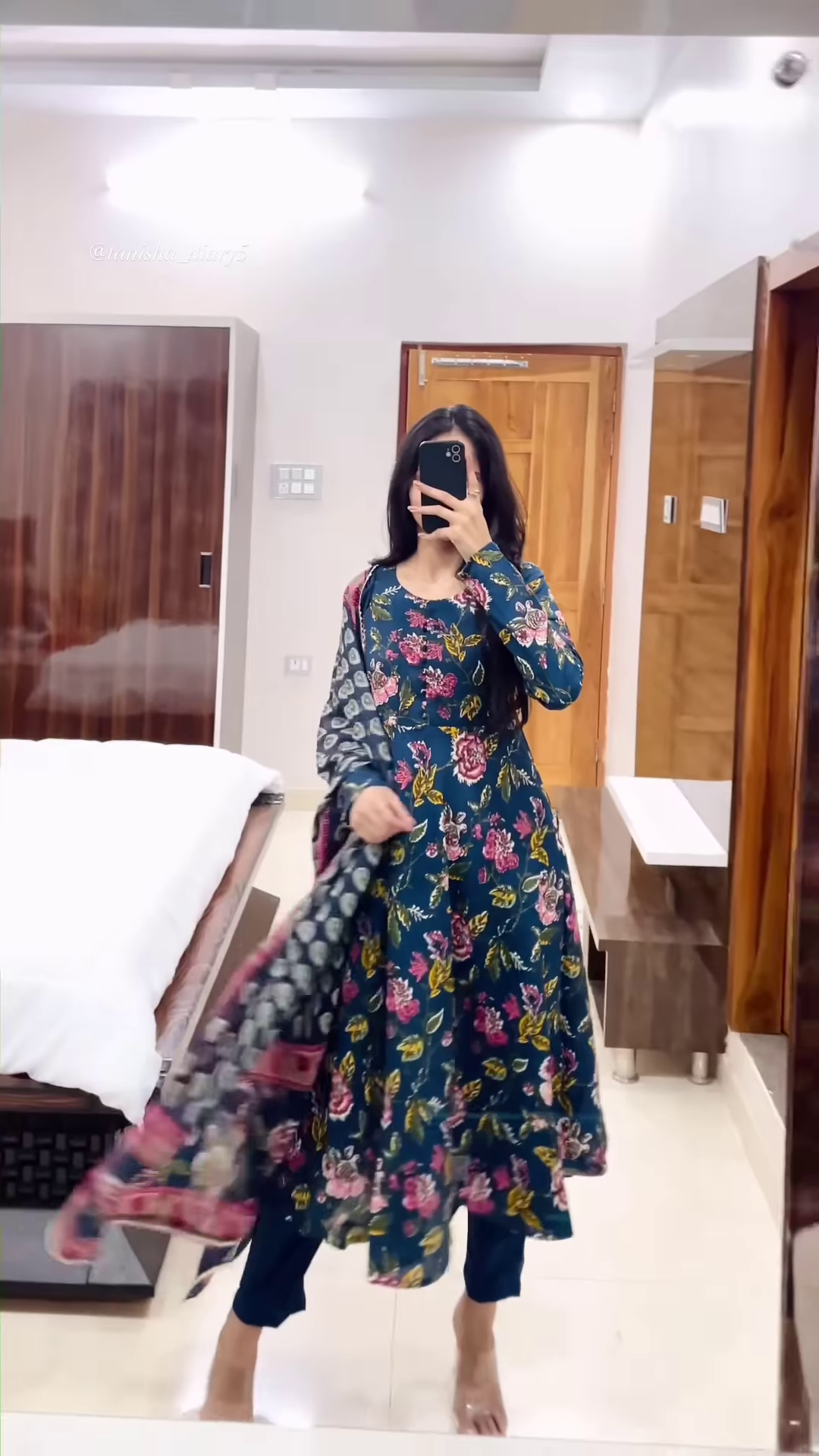 Women’s Yellow Floral Printed Kurti with Red Neckline Border – Ethnic Everyday Ensemble with Seasonal Charm