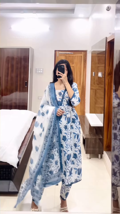 Women’s Yellow Floral Printed Kurti with Red Neckline Border – Ethnic Everyday Ensemble with Seasonal Charm