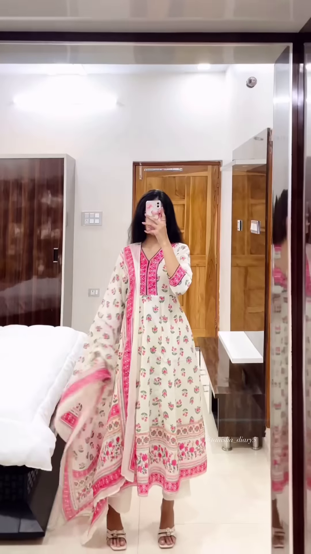 Women’s Yellow Floral Printed Kurti with Red Neckline Border – Ethnic Everyday Ensemble with Seasonal Charm