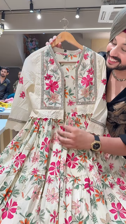 Women’s Cream Floral Embroidered Anarkali Dress with Fitted Bodice & Flared Hem – Vibrant Occasionwear for Ethnic Styling