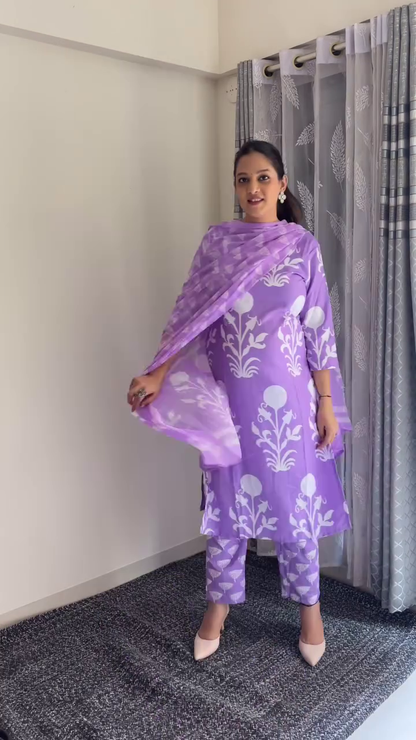 Elegant Blue & White Printed Cotton Kurta Set with Dupatta