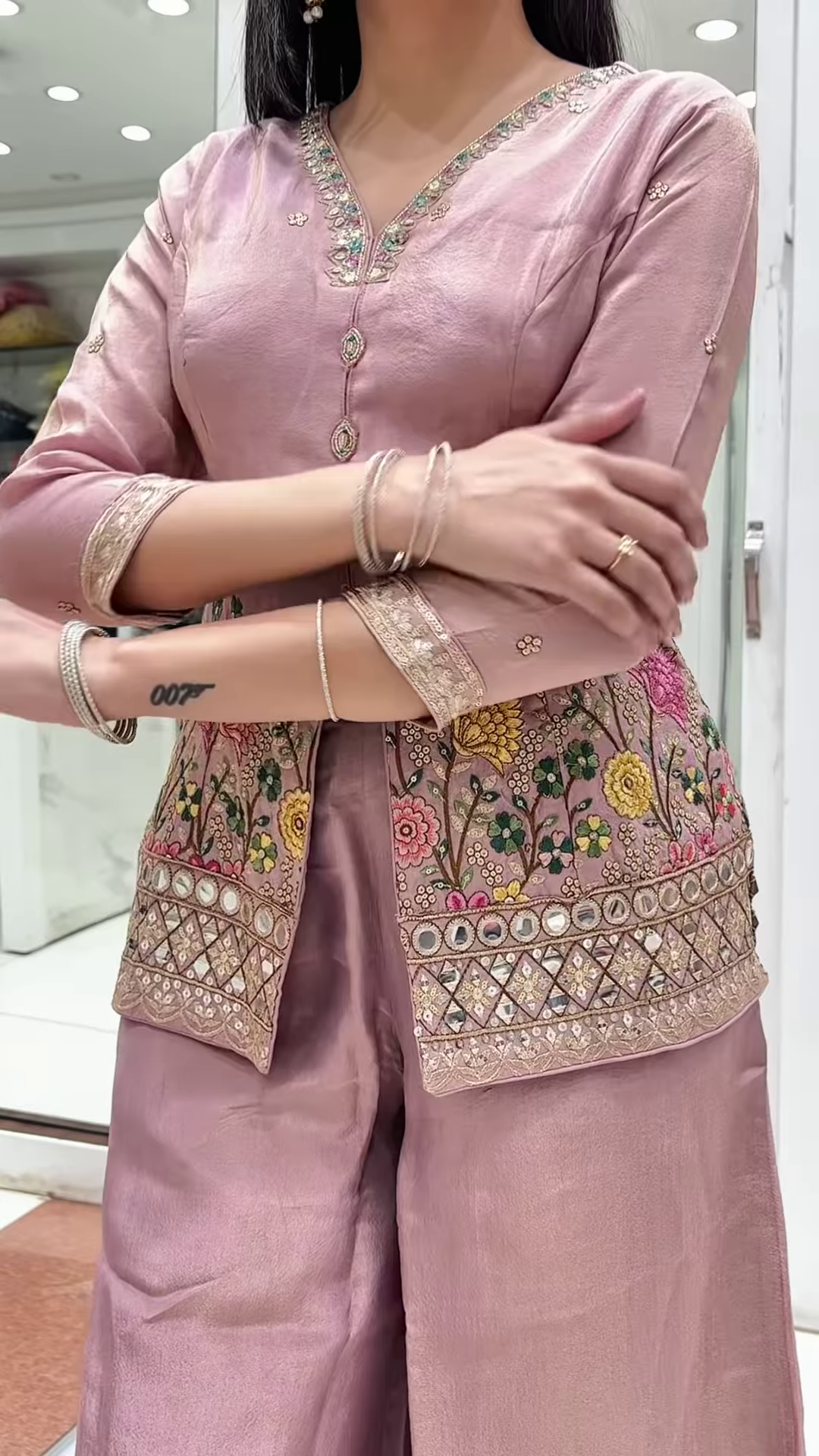 Dusty Rose Embroidered Kurta Set – Elegant Floral Threadwork with Palazzo & Dupatta
