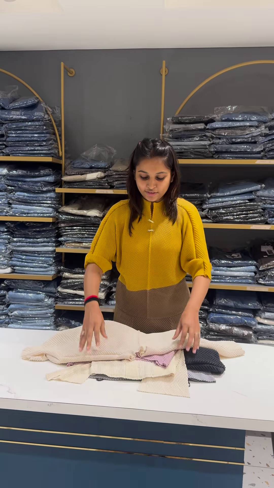 🍂 Cocoa Blend – Ribbed Colorblock Knit Top ✨