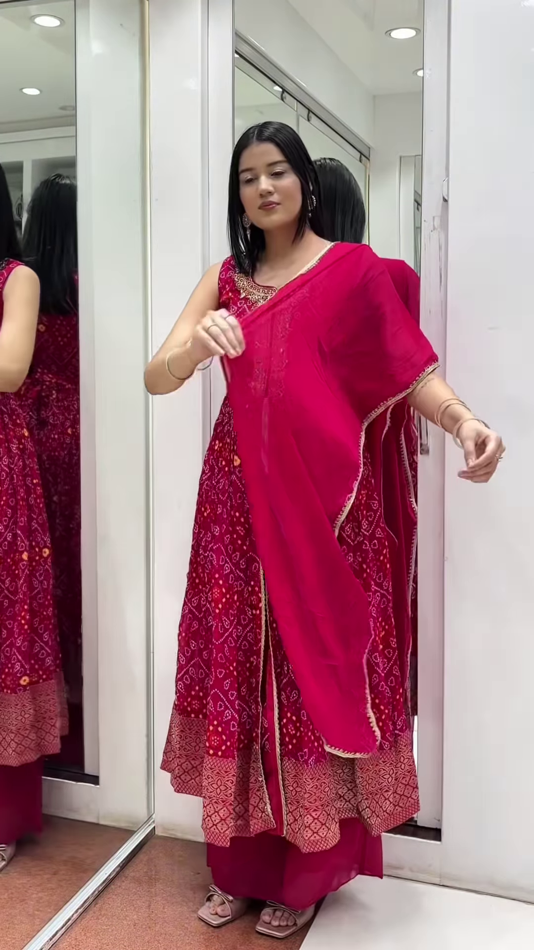 Bandhej Kurta Set – With Heavy Gota Work & Dupatta