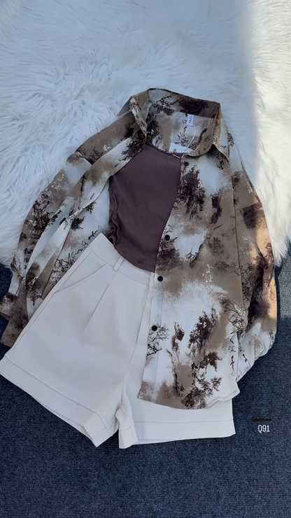 🌼 Effortlessly Chic Grey Floral Print Oversized Shirt & White Shorts Set 🤍