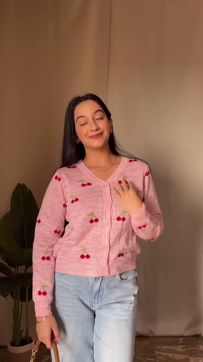 Chic Beige Textured Button-Up Cropped Cardigan – Stylish & Cozy