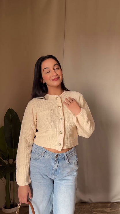 Chic Beige Textured Button-Up Cropped Cardigan – Stylish & Cozy