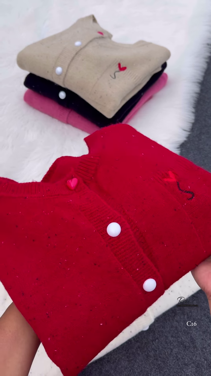 Speckled Heart Button Cardigan – Cute, Cozy, and Effortlessly Stylish ❤️🧶