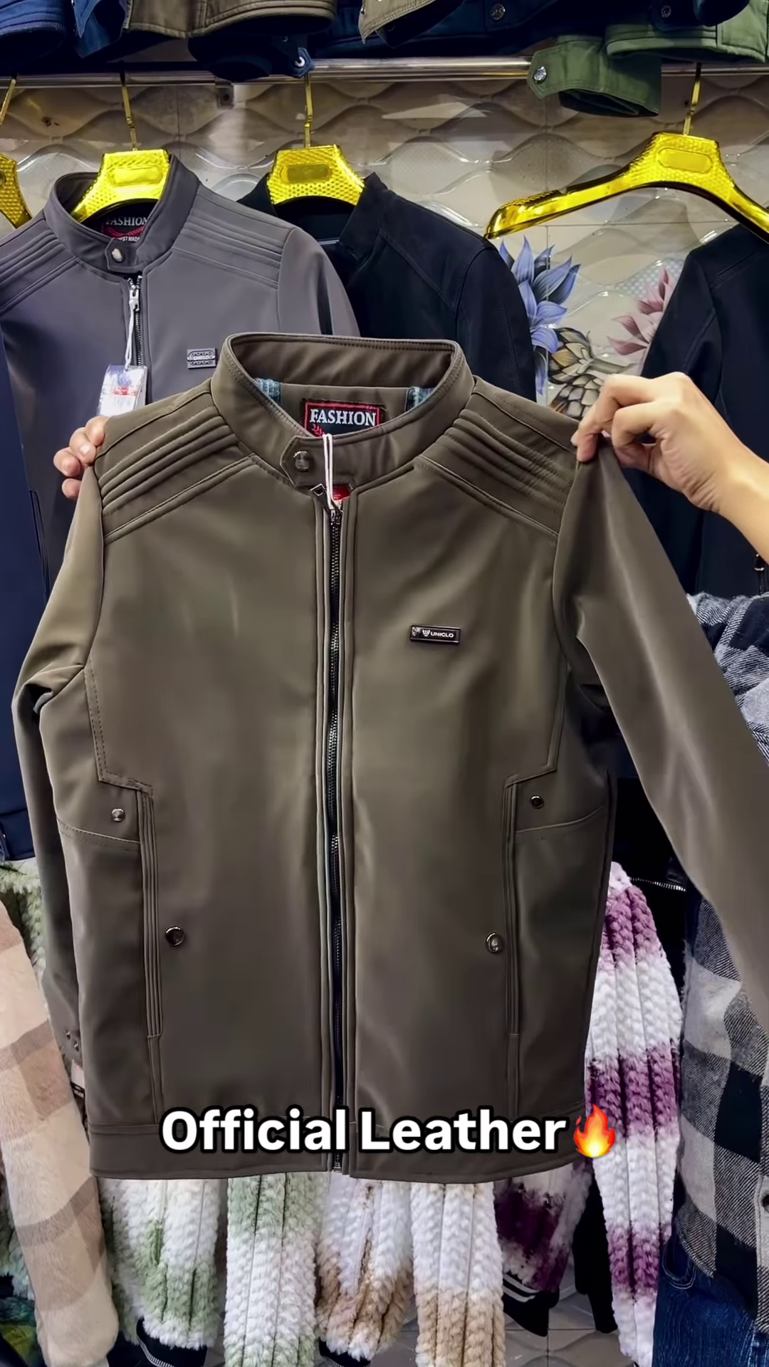 Moto-Stitch Leather Jacket – Sleek, Durable, and Always In-Style 🧥