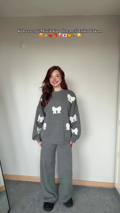 Cute Knit & Pajama Co-ord Sets 🩷 Available in Peach Print, Cream Bow & Grey Bow Variants