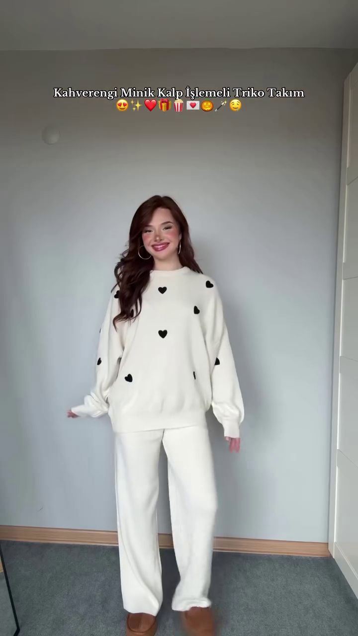 Cute Knit & Pajama Co-ord Sets 🩷 Available in Peach Print, Cream Bow & Grey Bow Variants