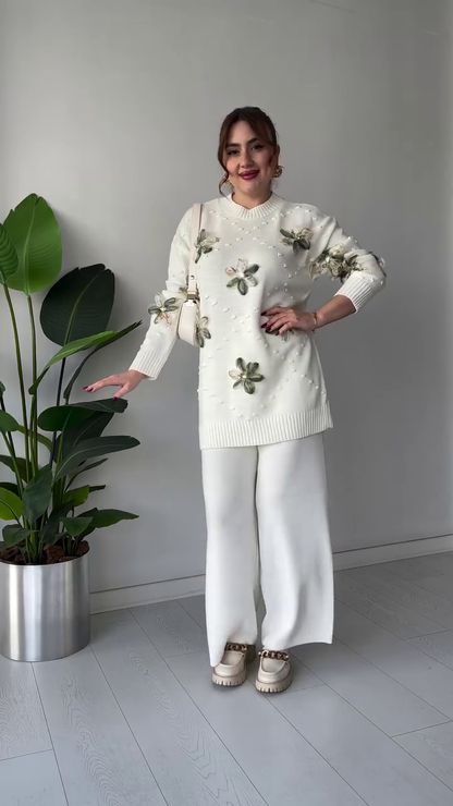 3D Floral Appliqué Knit Co-ord Set 🌸 Available in Green & White