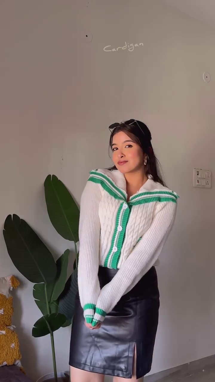 Graphic & Zip-Up Knit Sweater Combos 🧶 With Light Blue Jeans – Heart, Flame, Stripe & Charm Zip Variants