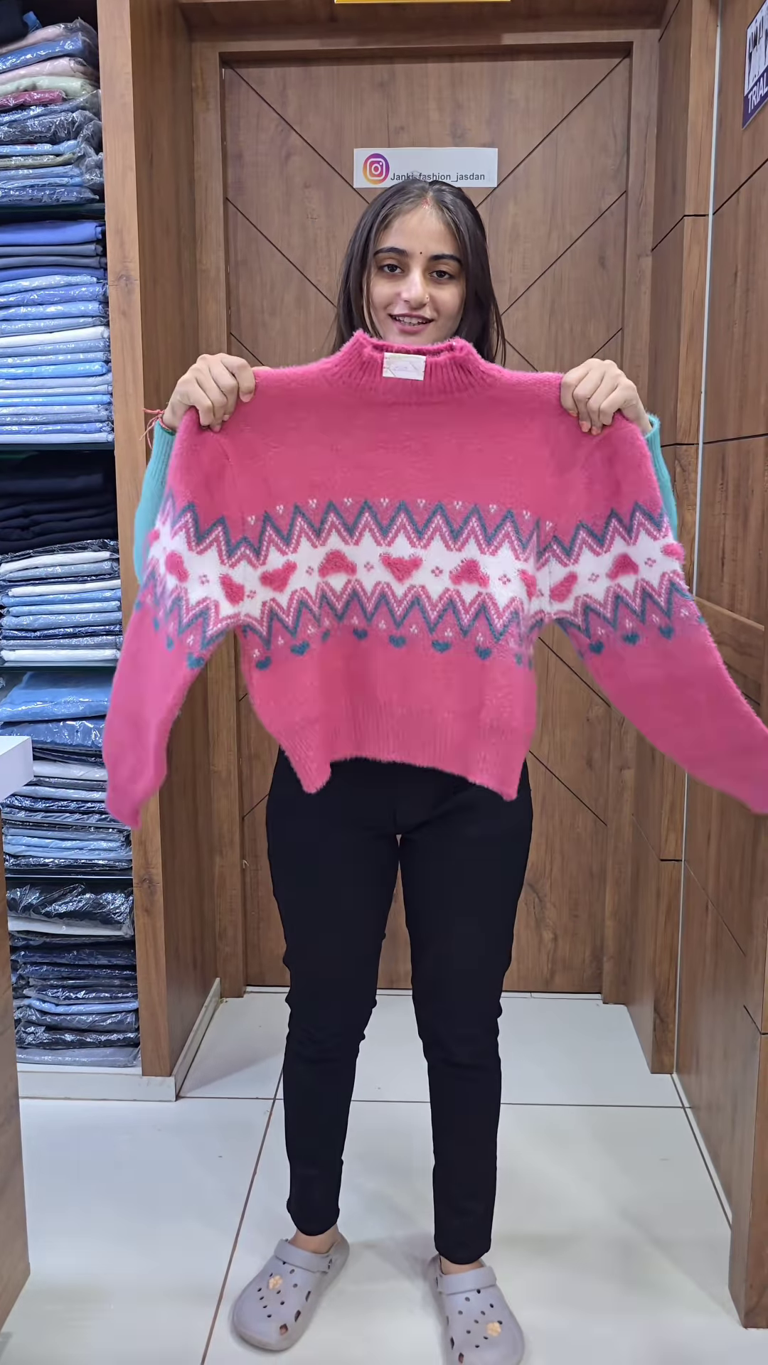 Graphic Pattern Knit Sweaters 🧶💖 With Heart & Geometric Motifs – Pink & Blue Variants