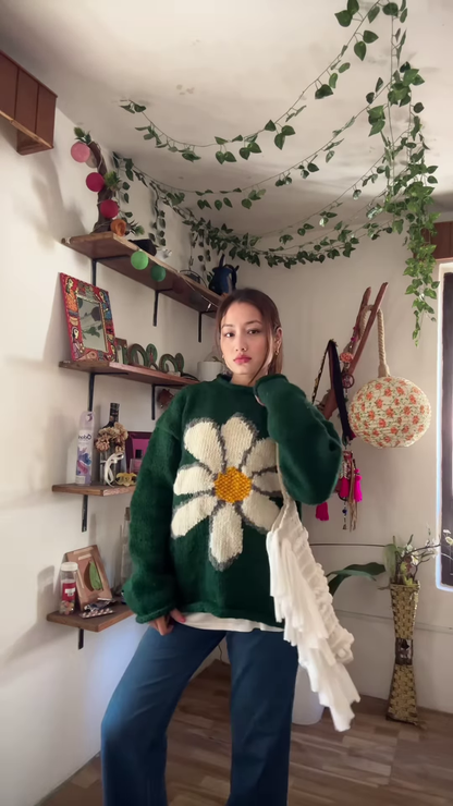 Green Floral Knit Sweater 🌼🧥 – Oversized White Flower Design Styled with Blue Jeans