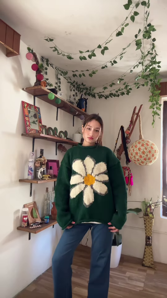 Green Floral Knit Sweater 🌼🧥 – Oversized White Flower Design Styled with Blue Jeans
