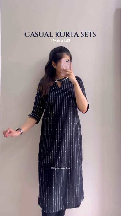 Pink Casual Kurta Set with Perforated Lace Detailing – A Breezy Everyday Ensemble for Chic Comfort