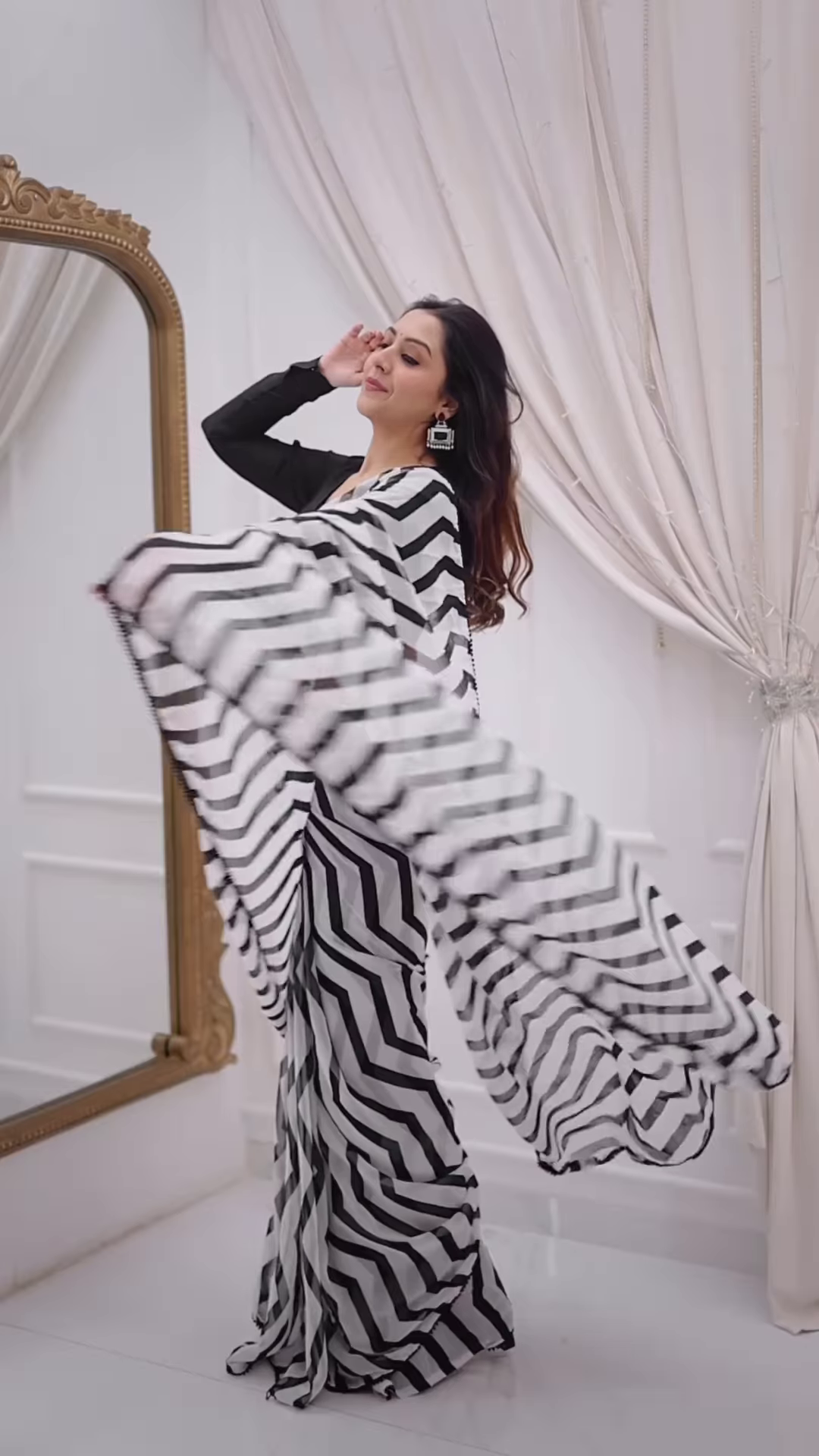 Monochrome Zigzag Saree in Ornate Mirror Setting – Timeless Elegance with a Modern Edge