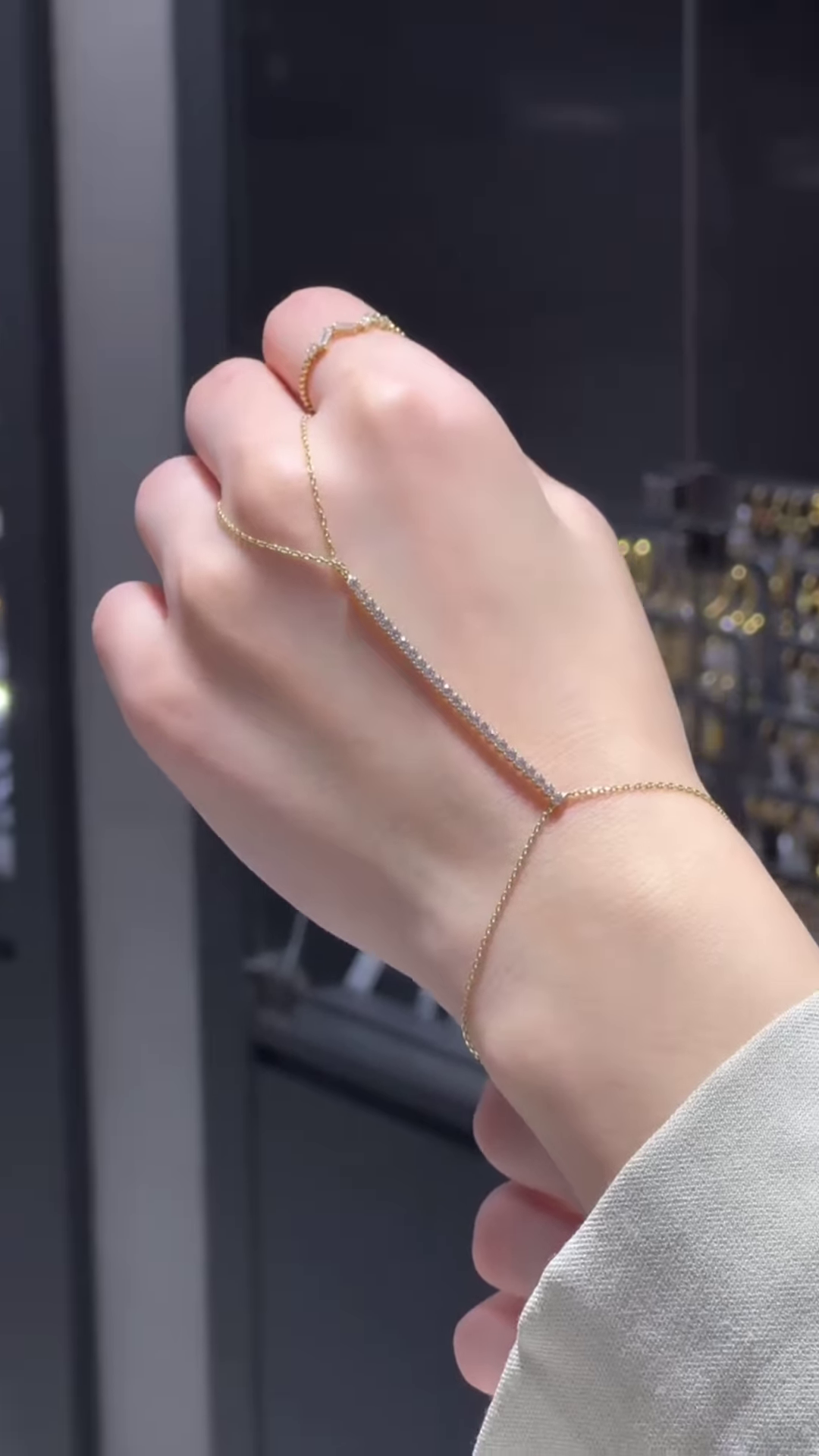 Delicate Gold-Plated Hand Chain Bracelet with Cubic Zirconia Bar – Adjustable Finger Ring Detail