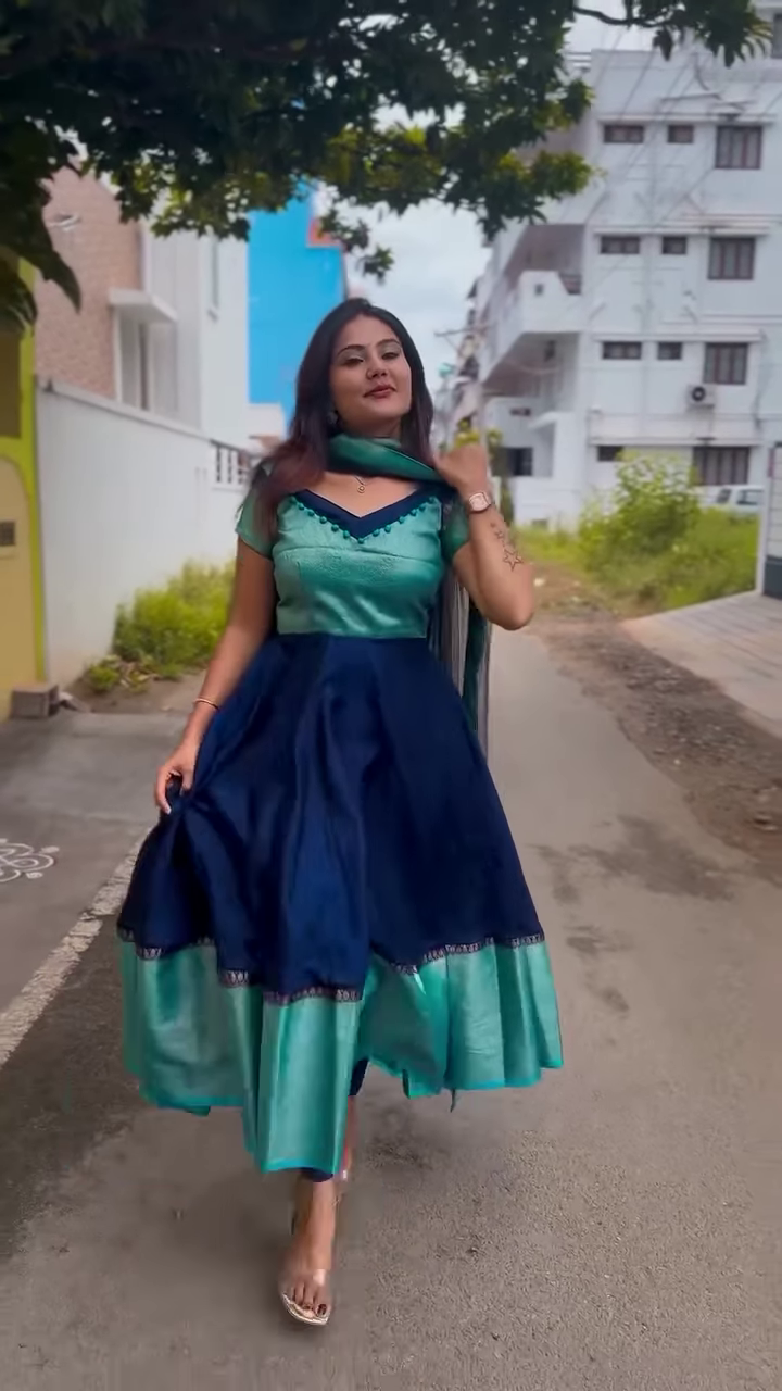 Elegant Traditional Anarkali Gown – Maroon & Gold | Festive & Party Wear