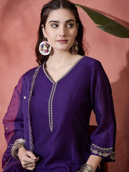 Floral Embroidered V-Neck A-Line Kurta With Trousers & Dupatta