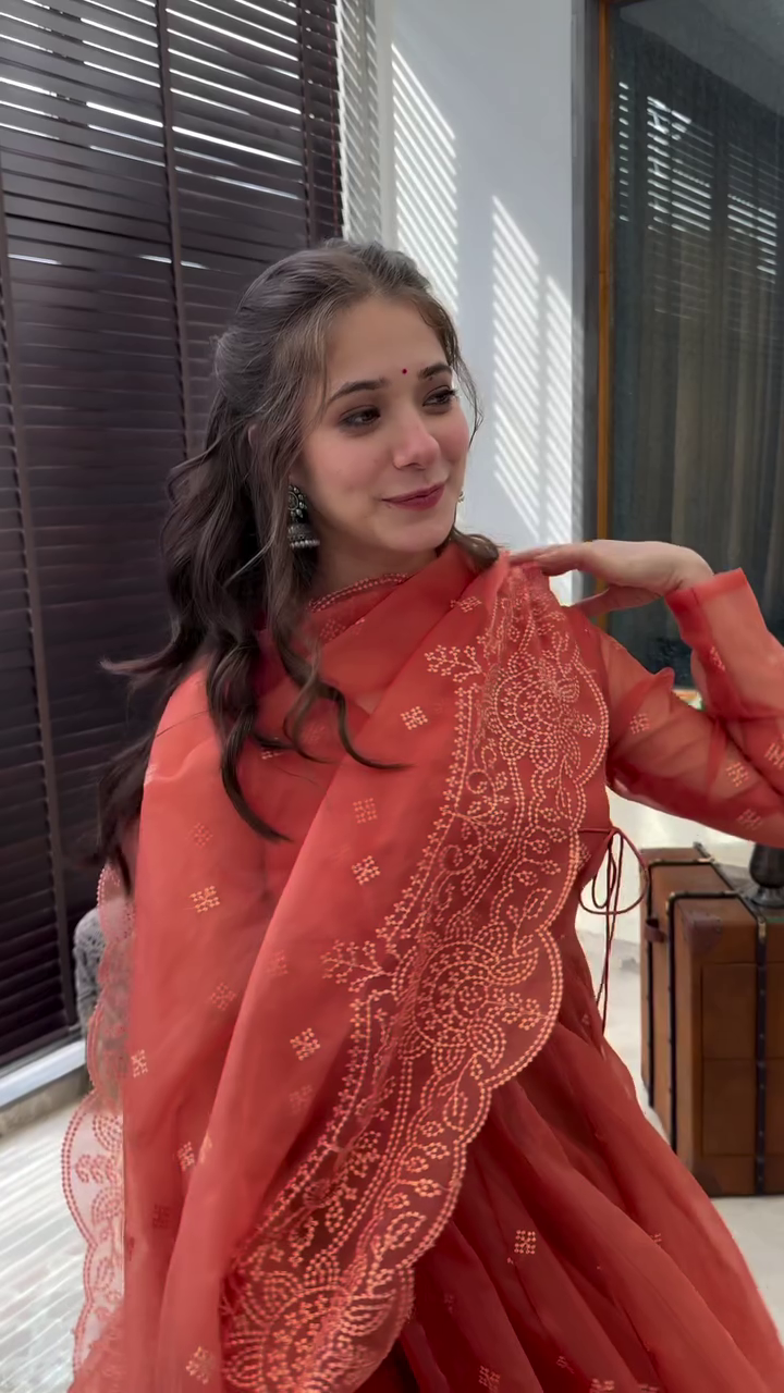 Aafreen Royale Allure Gown And Dupatta Set