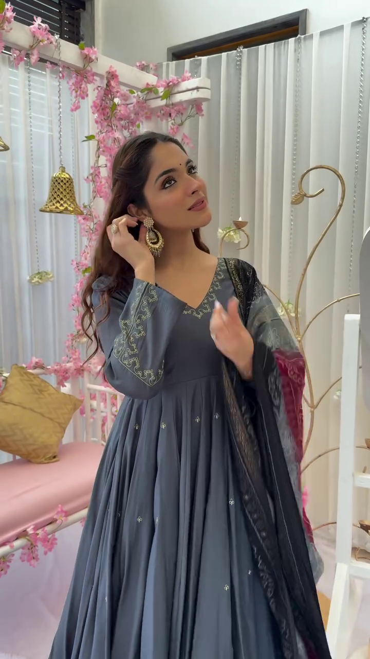 Smoky Grace muslin Suit Set