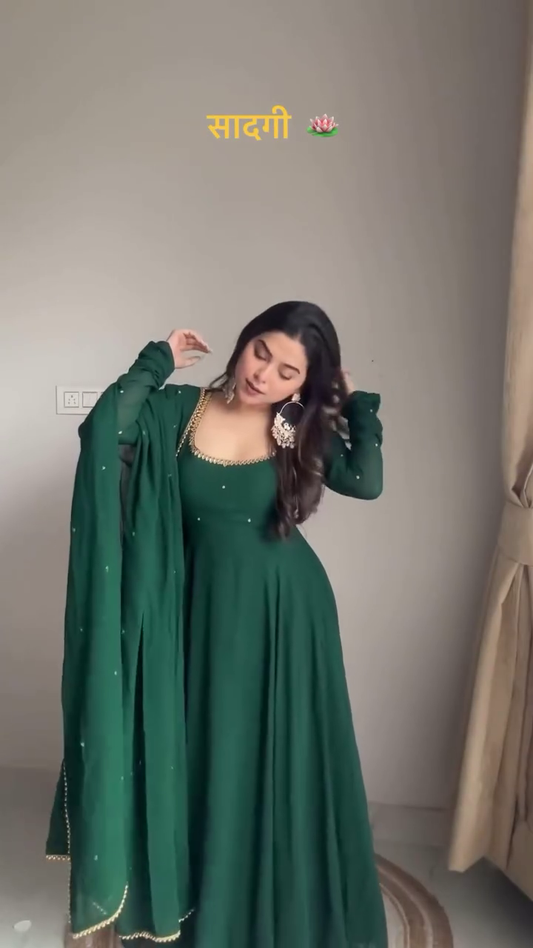 Attractive Green Colour Georgette gown