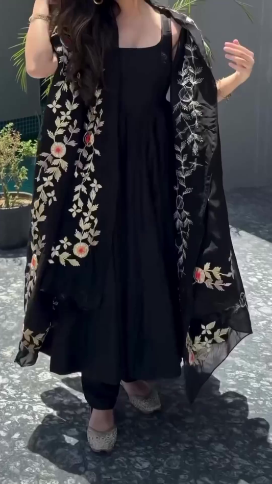 Black Color Soft Georgette Fabric Anarkali Suit